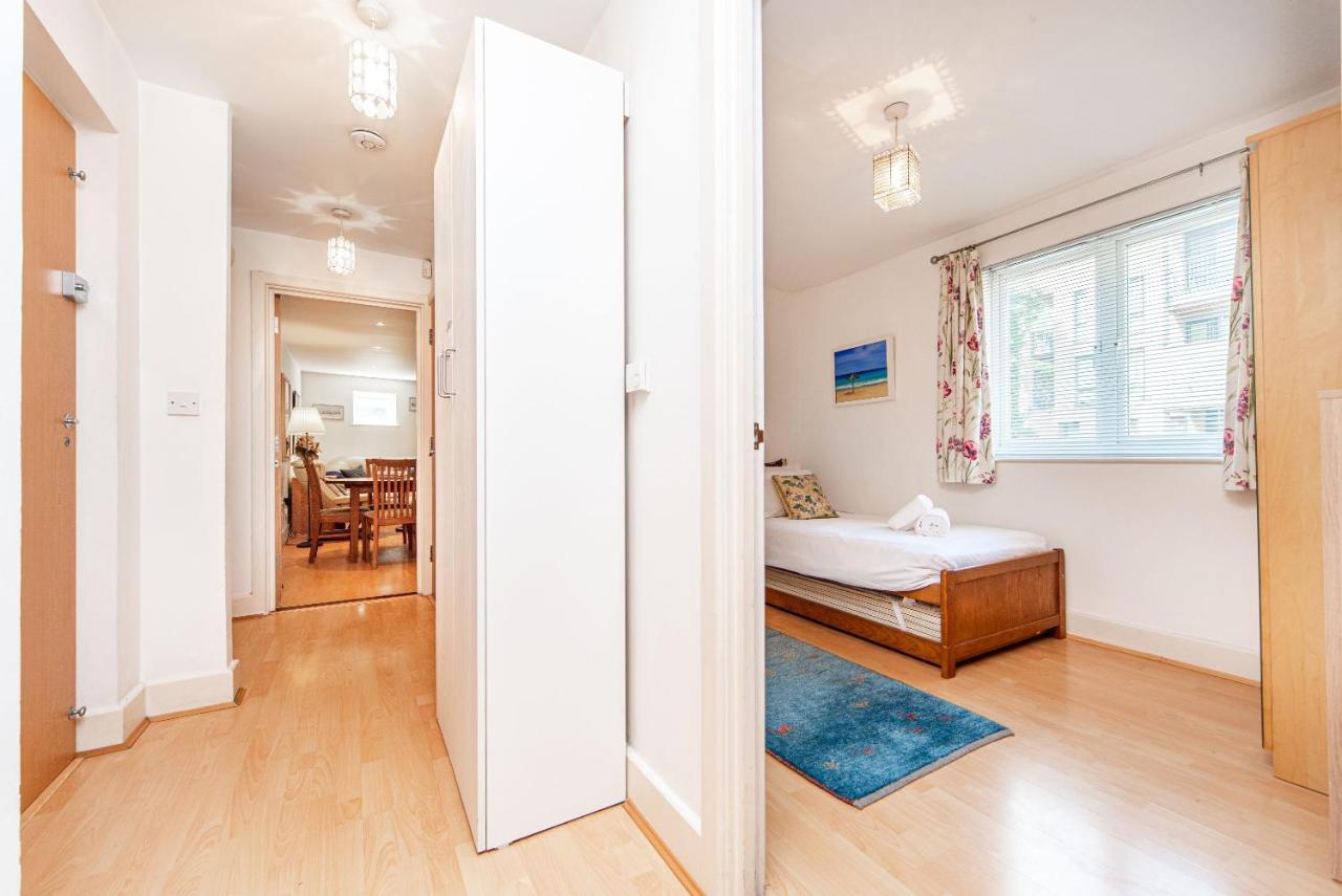 Pass The Keys Delightful Apartment Close To River In Se16 Лондон Экстерьер фото